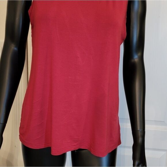 BRAND NEW DARK RED  SHORT SLEEVE WOMEN"S TOP - Picture 8 of 16